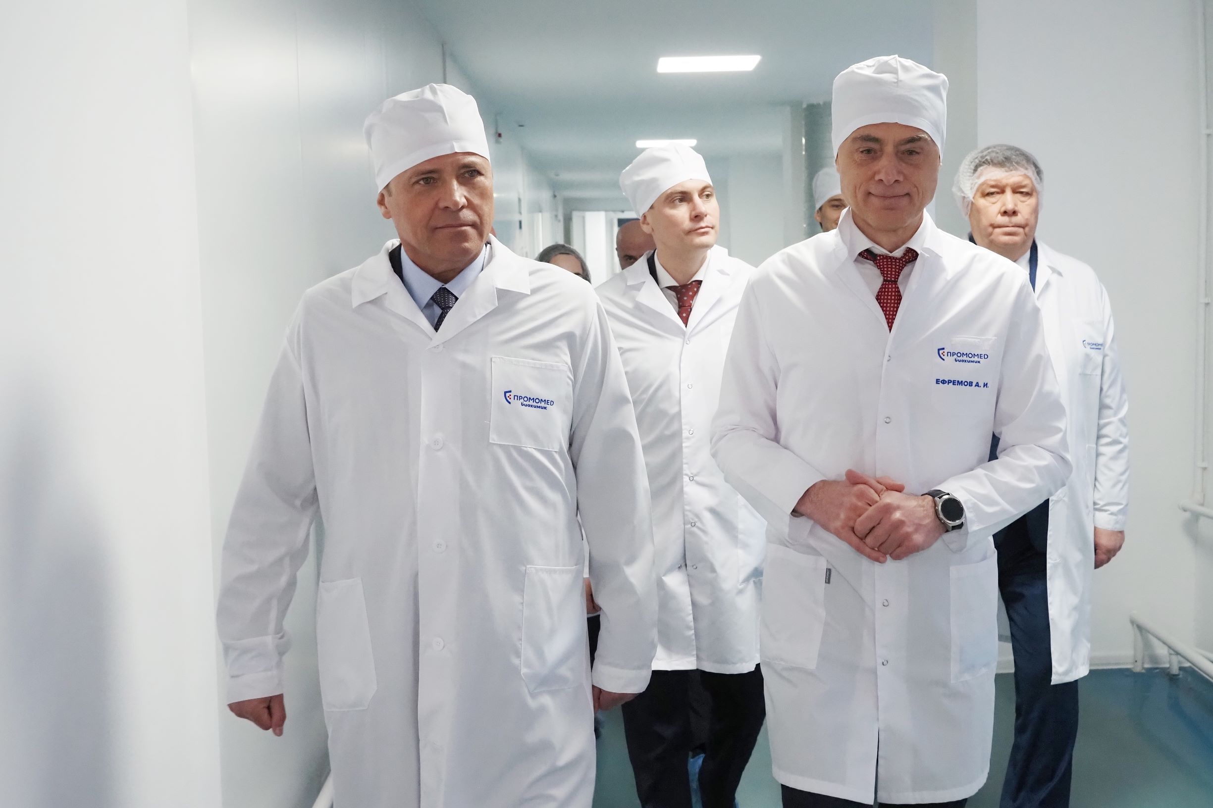 Полномочному представителю Президента РФ в ПФО Игорю Комарову рассказали об импортозамещающих проектах ГК «Промомед»