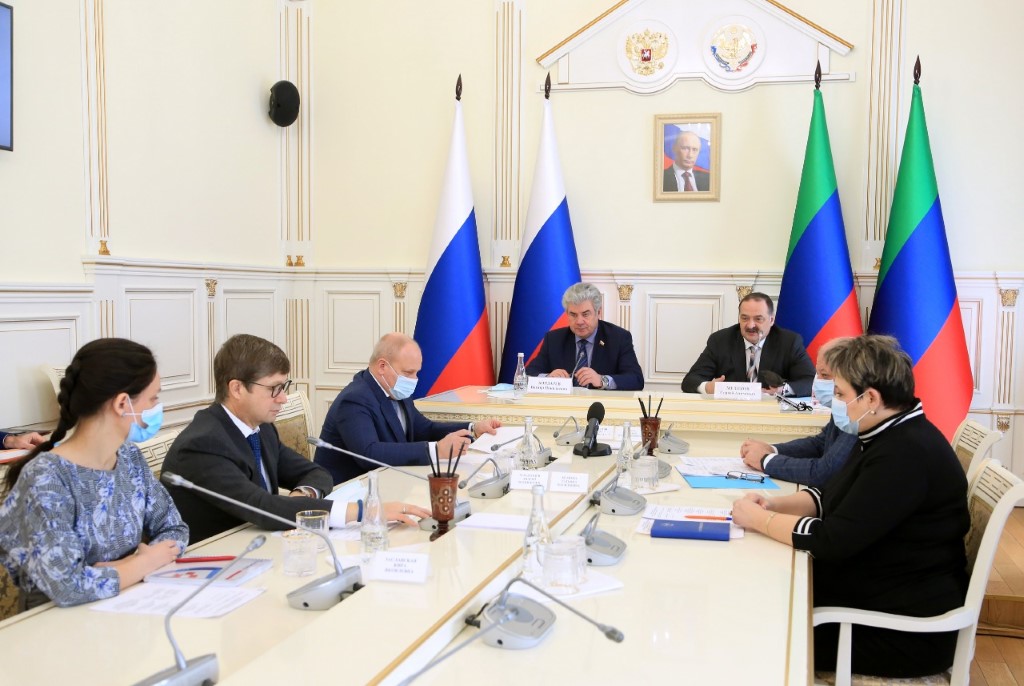 Партия Арепливира для защиты врачей от COVID-19 прибыла в Республику Дагестан